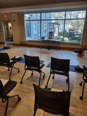 Meditation and Talk Sundays facing the beautiful Shôyôan Teien Zen garden