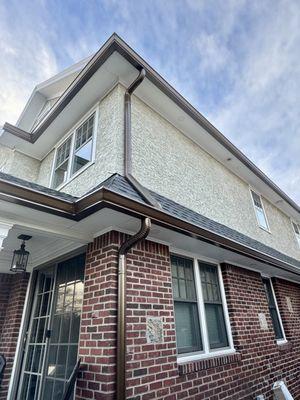 Advanced Seamless Gutters & Leaders