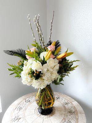 Pretty design in a Bella vase