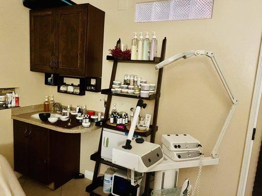 Aesthetician tools and supplies