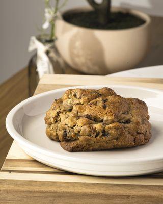 Oatmeal, Raisin & Pecan Cookie