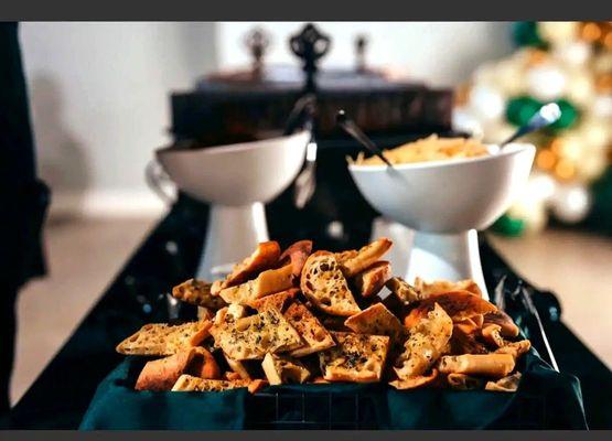 Modern Pour Cocktail Catering