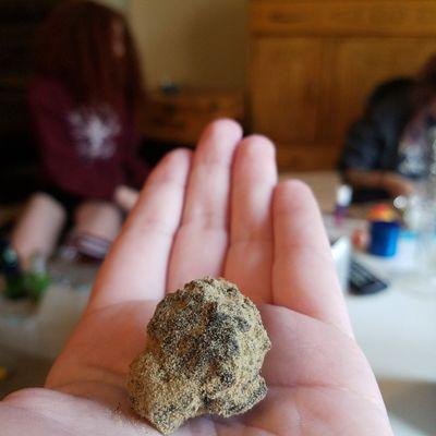 Buy moonrock online here