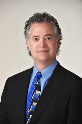 Dominik Dubravec, DDS MMSc PC