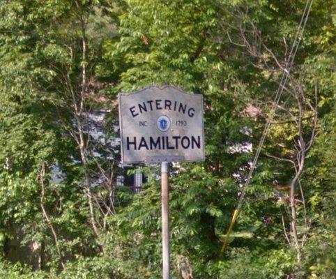 Entering Hamilton on Route 22 from Wenham.