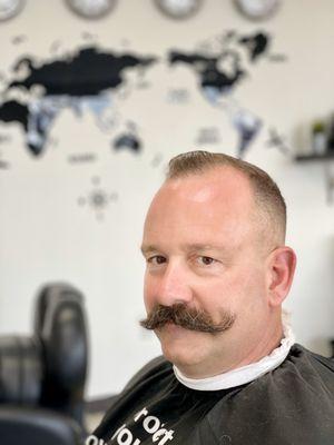 Really loved the good conversation with Miguel, the owner. Thank you for a great haircut.