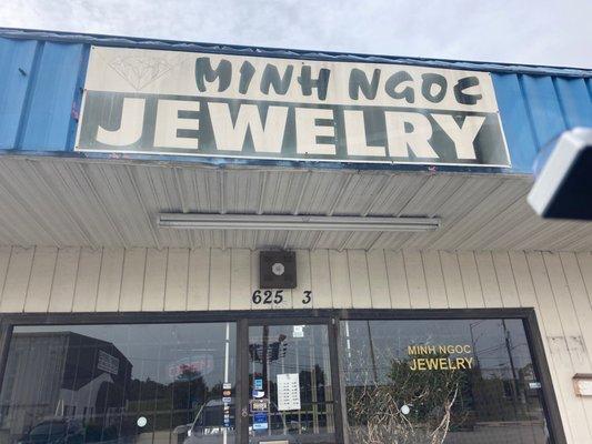 Minh Ngoc Jewelry