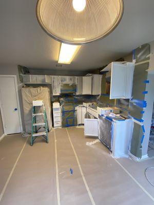 Edwin’s Flooring & Tile Installation