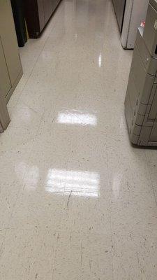 Before and after floor cleaning for