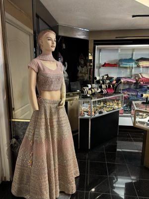 Sona Chaandi -Indian Clothing, Jewelry, Boutique Threading Salon