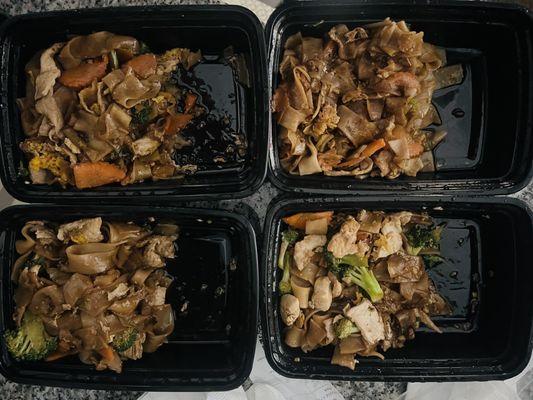 Oily 1/2 portions of Chicken Pad See Ew and Pork Pad See Ew