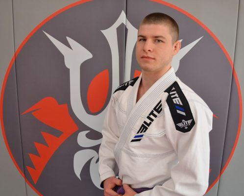 One of our pro MMA fighters and BJJ instructors, Steven Parsons.