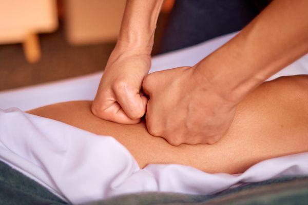 Whether its deep pressure or a light touch, we'll get those knots out and melt away stress.