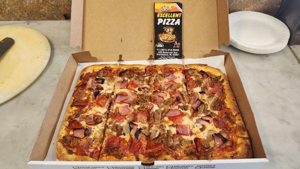 Excellent Pizza