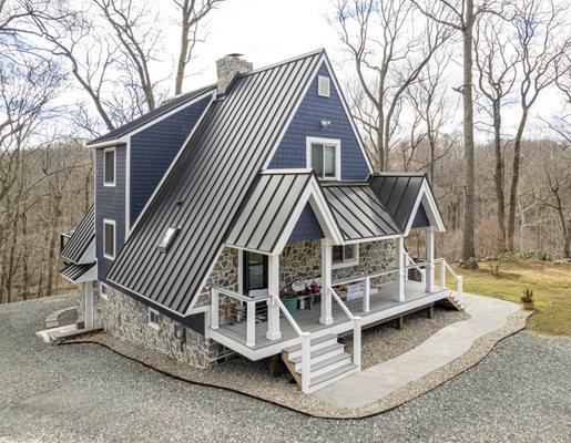 Black Standing Seam Metal near Elkton Md