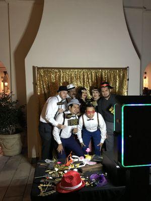 A live look at guest having a great time while taking pictures at our photo booth.