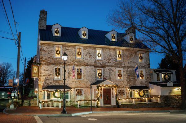 The Red Fox Inn & Tavern