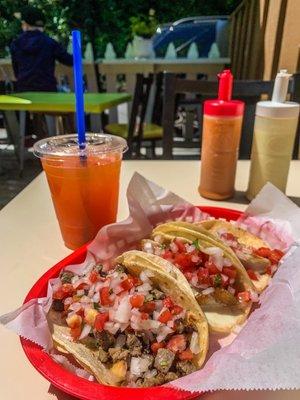 Quiero ser tu heroe...;) Carne Asada Tacos! Papaya Agua Fresca! You're welcome!