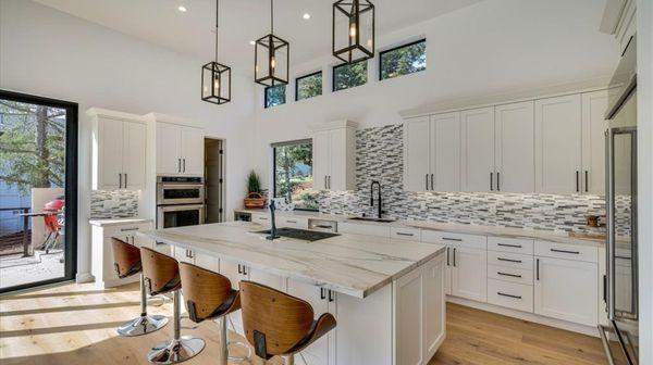 Jenaro's Tile & Stone