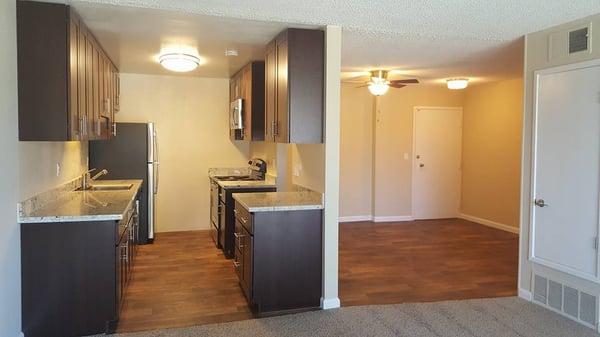 Beachcomber Apartments