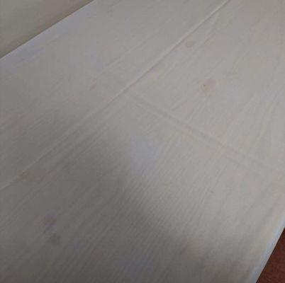White table cover with stains, I didn't even use them yet and I'm glad I didn't