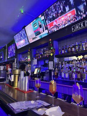 LIT Sports Lounge & Grill