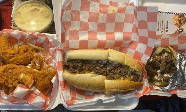 Banana pudding, chicken tenders, California cheesesteak & lamb gyro