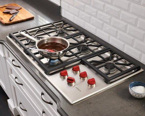 Range/Stove, Cooktop, Range, and Oven.