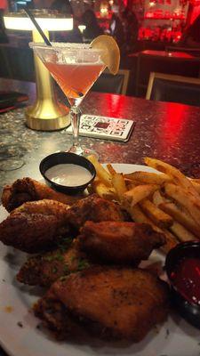 Lemon pepper wings & fries