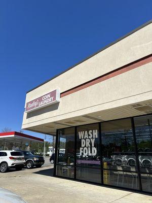 Stanley's Coin Laundry