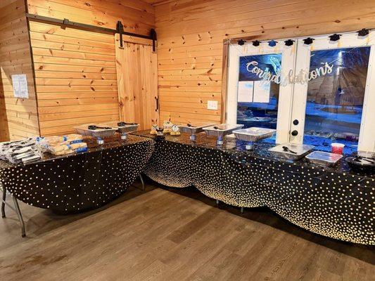 Chuckleberry Farm & Winery