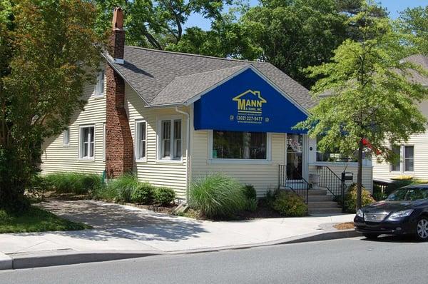 Mann & Sons, Inc. REALTORS® Rehoboth Avenue location.