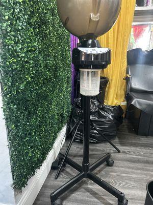 Sophisticated Loc Salon