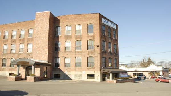 Gateway Business Center
