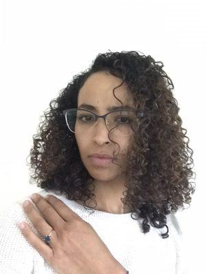 Deep conditioning treatment with natural curly style by Clorissa