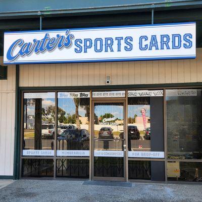 From vintage sports cards to Pokémon booster packs, Carter's offers a constantly updated inventory for collectors and fans.