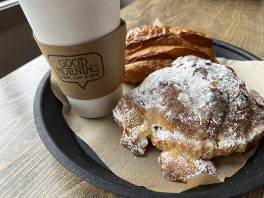 Almond & chocolate croissants!
