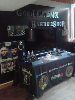 Products pomade and beard oil