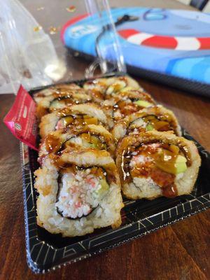 Tempura california roll