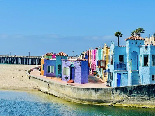 Capitola Venetian Hotel