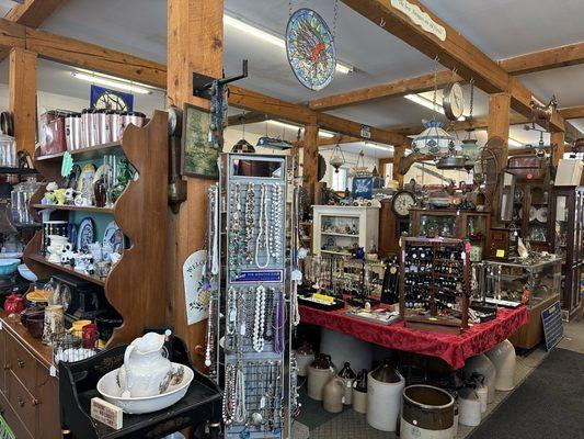 Antiques & Emporium