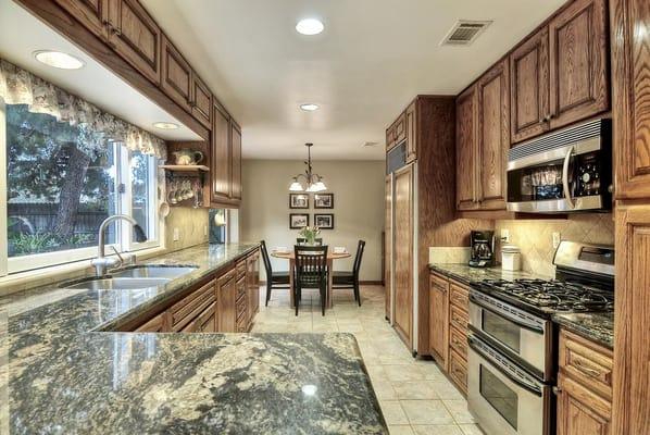 Edward Cruz - Coldwell Banker Residential Brokerage