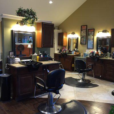 Textures Salon & Gifts