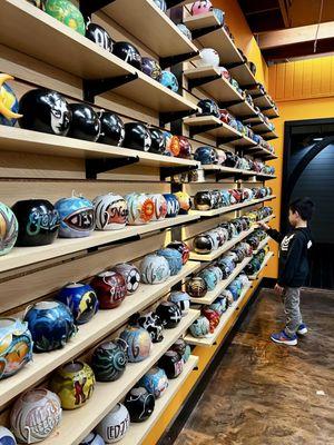 Such a cool candle spot.