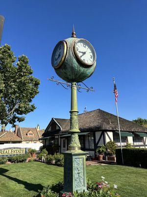 Solvang Clock