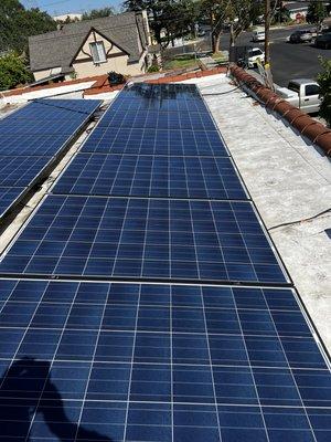 After shot. Shinny panels = full efficiency