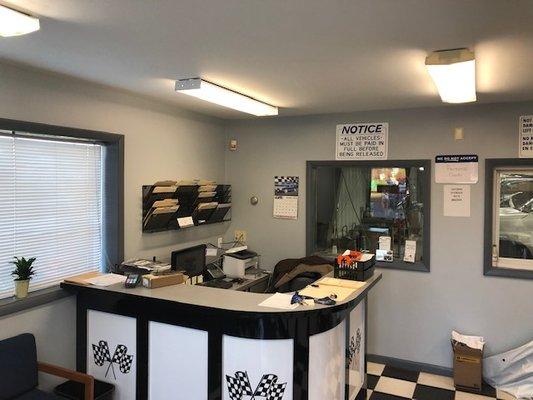 Finish Line Auto Body