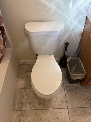 Toilet sparkle like new