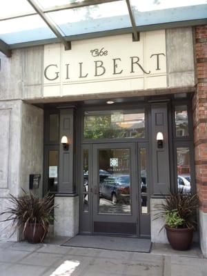 Charming entrance right on Queen Anne Ave