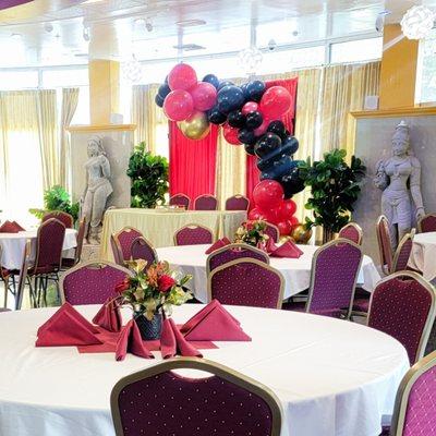 Exclusive Decorations & Party Supplies